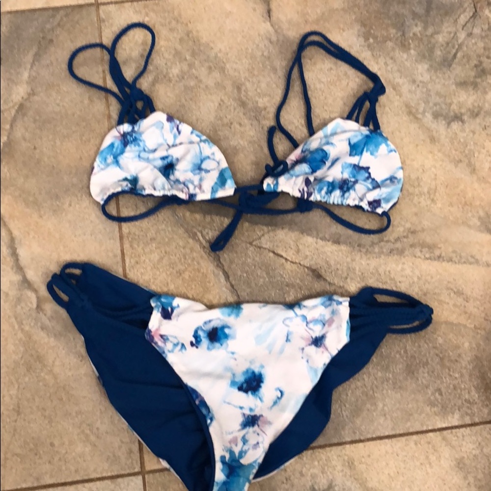 Never worn reversible KYA Swim bikini!!